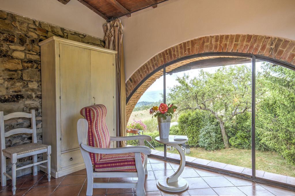 Borgo Romena Hotel Pratovecchio Bagian luar foto